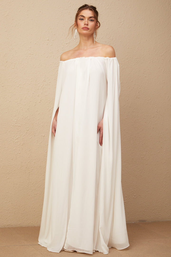 Avellia Patrizia Ivory Elegance Maxi Dress