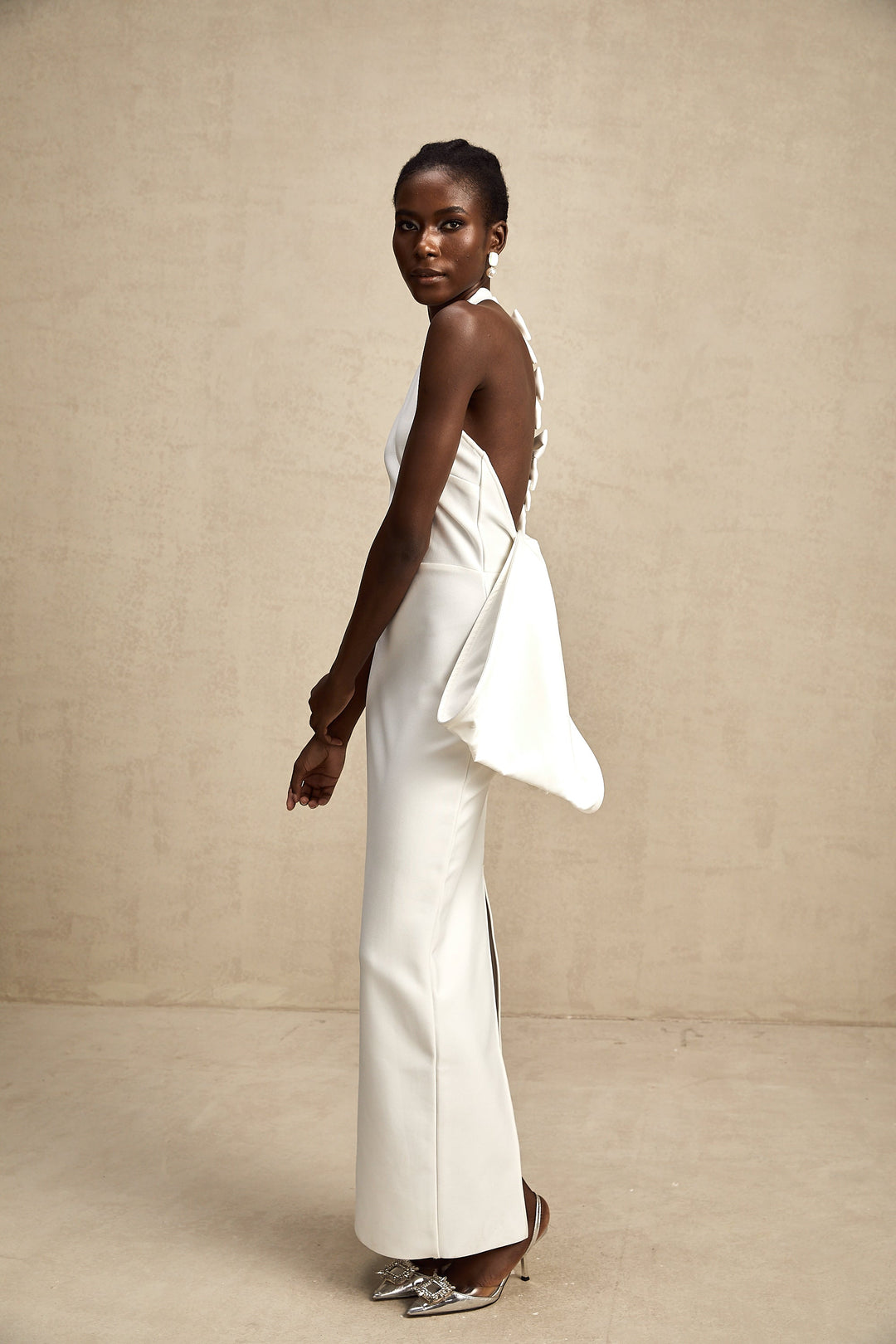 Avellia Capucine Ivory Bow Bandage Dress