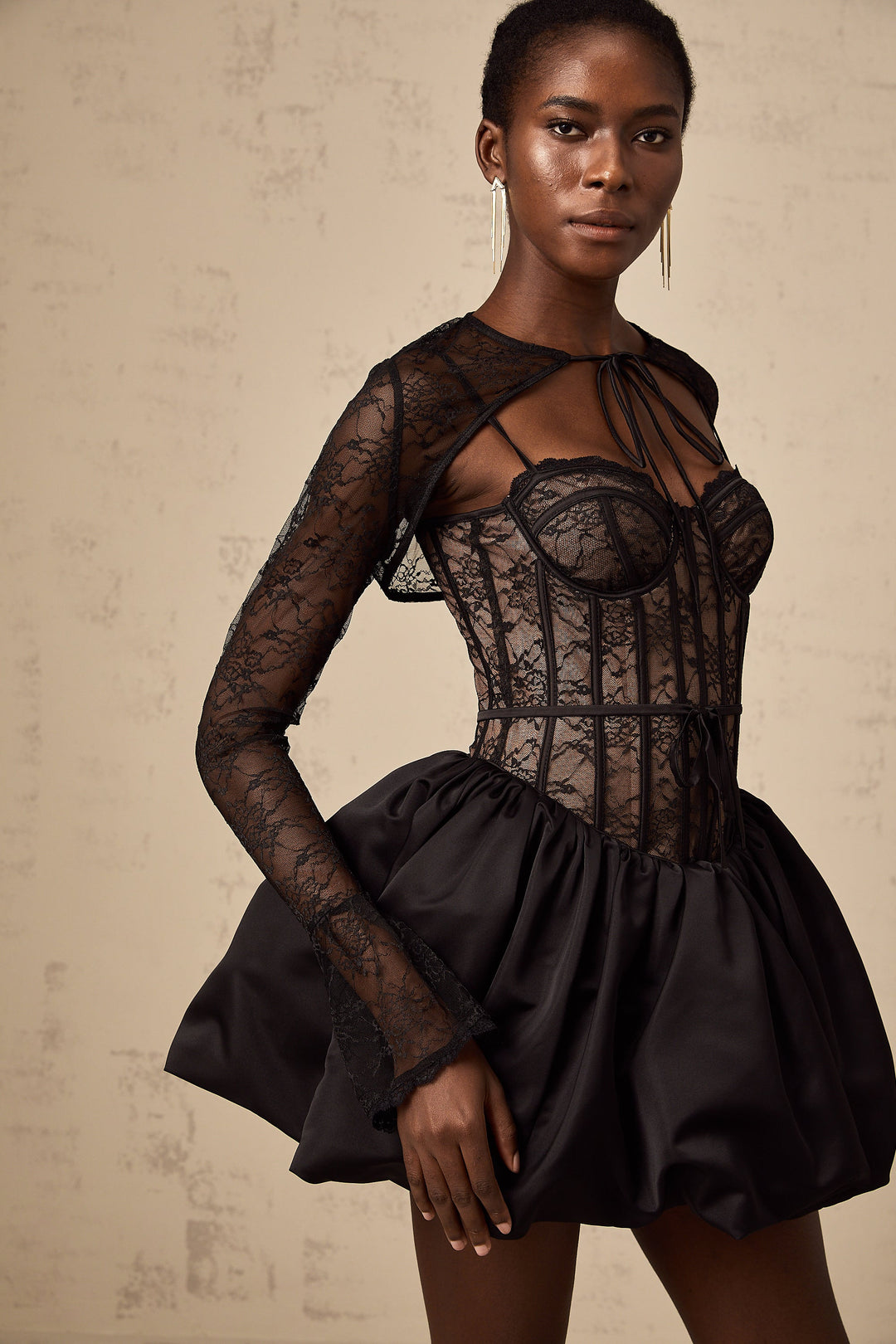 Avellia Noir Bloom Lace Vest & Dress Set