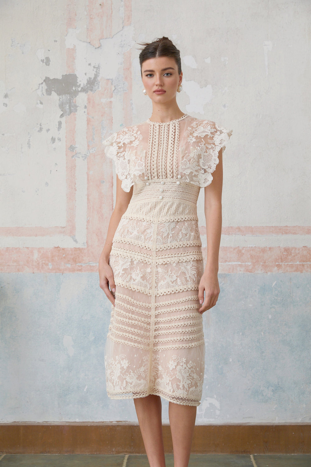 Avellia Meadow Floral-Embroidered Lace Midi Dress