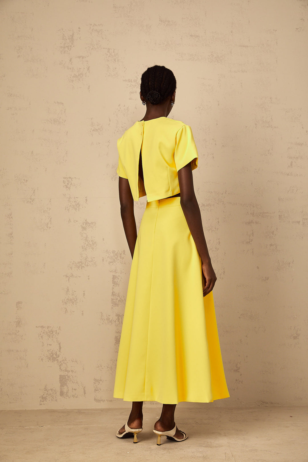 Avellia Irène Golden Bloom Sequin Set