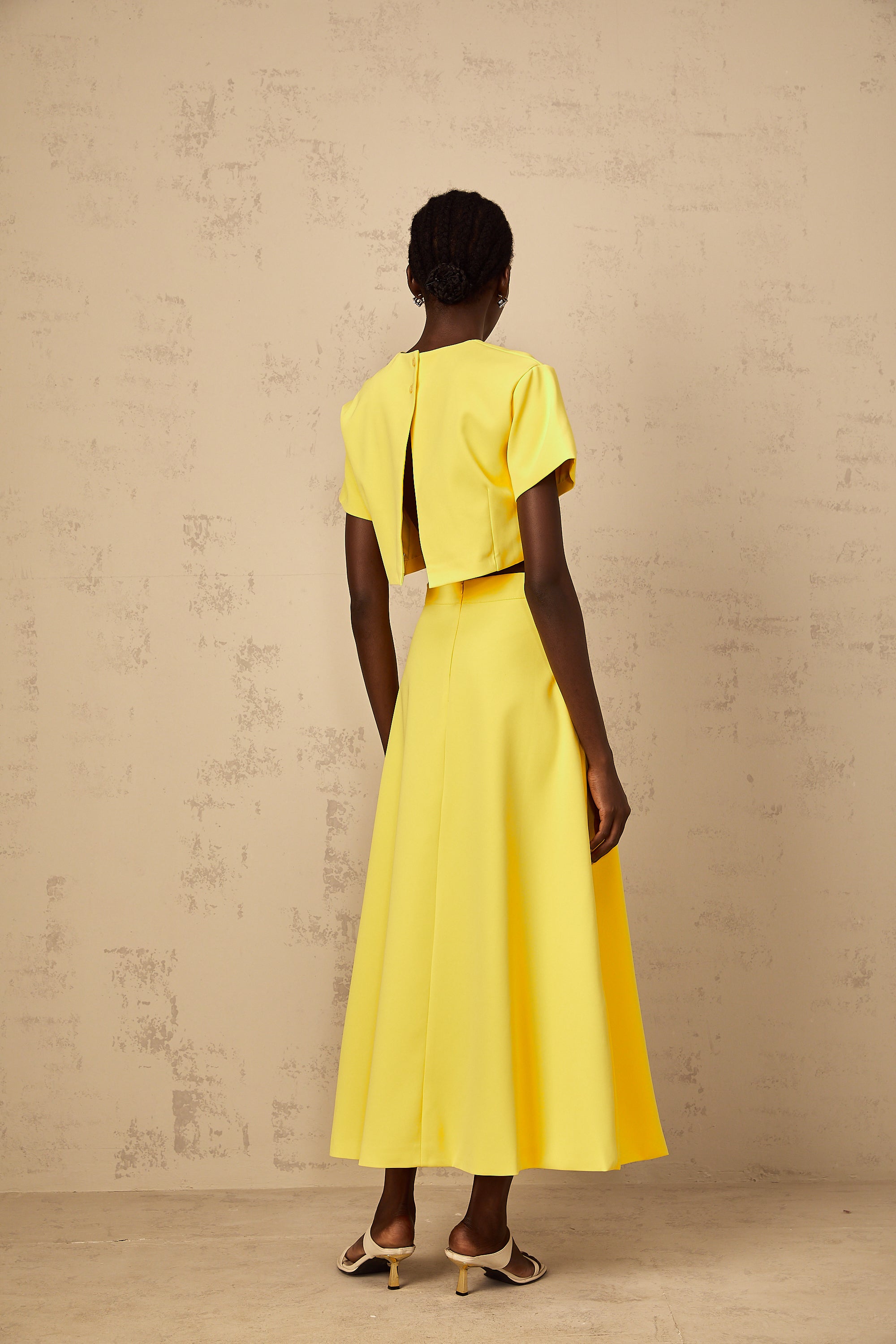 Avellia Irène Golden Bloom Sequin Set