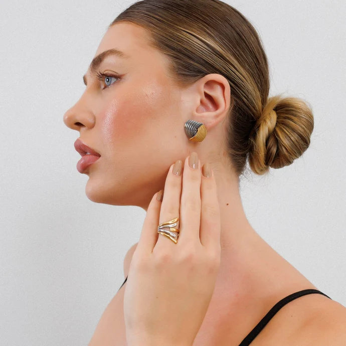 Adjustable Flow Ring with a Mix of Gold and Silver Plating