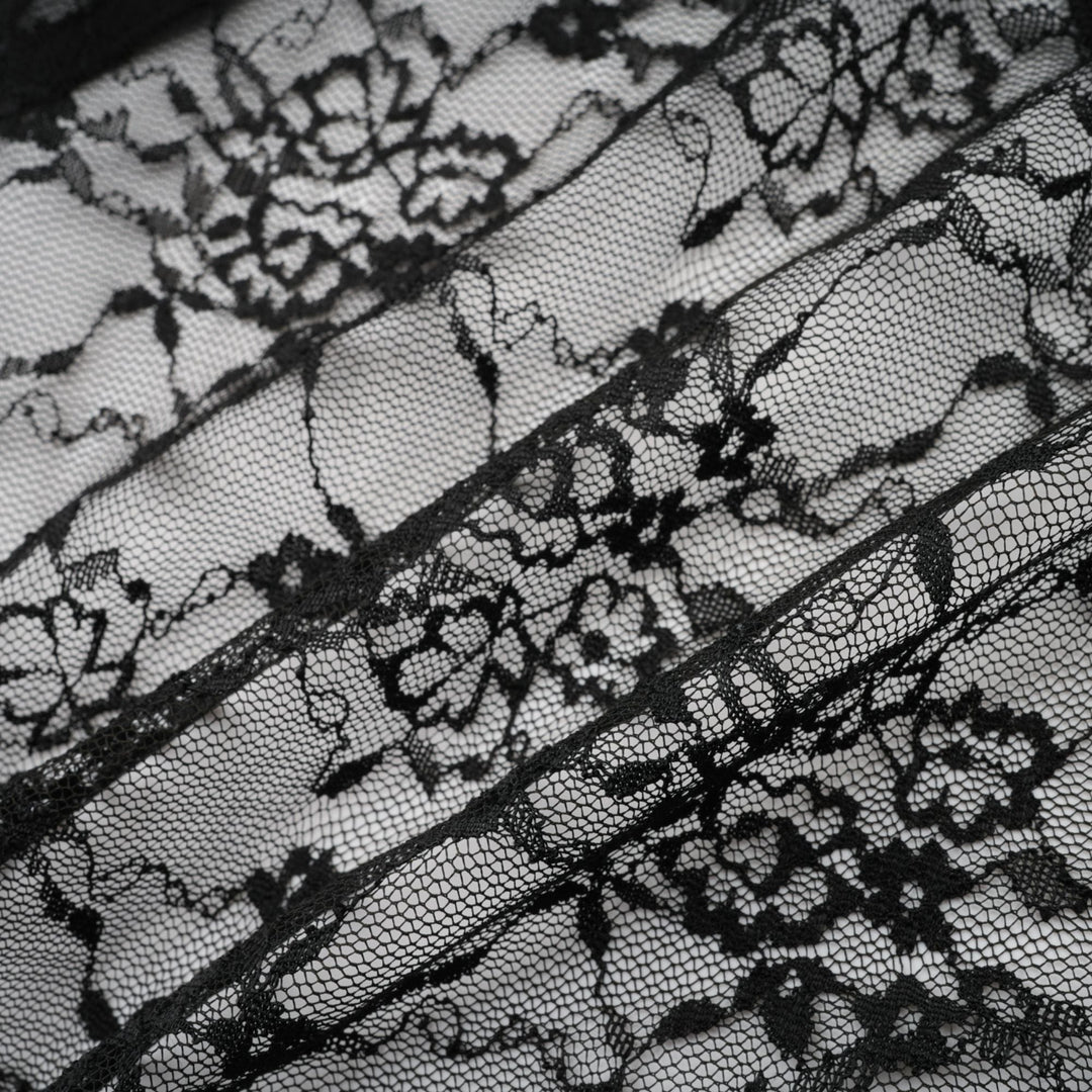 Avellia Noir Bloom Lace Vest & Dress Set