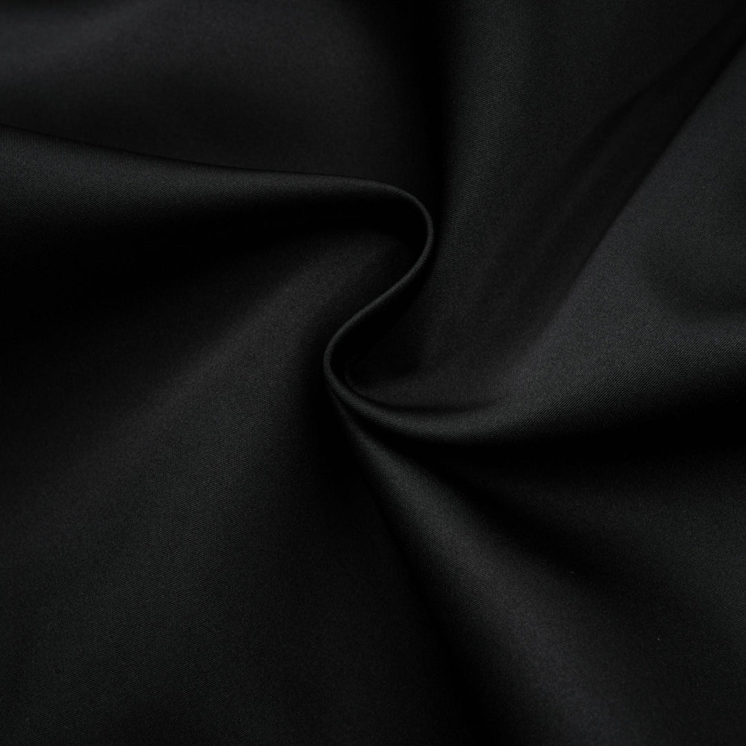 Avellia Noir Bloom Lace Vest & Dress Set