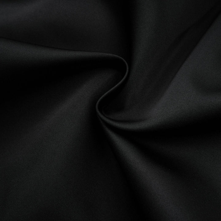 Avellia Noir Bloom Lace Vest & Dress Set