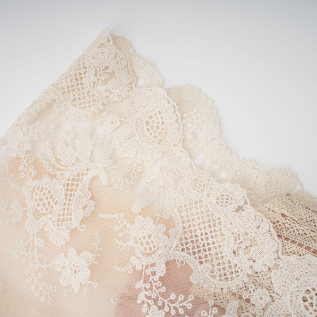 Avellia Meadow Floral-Embroidered Lace Midi Dress