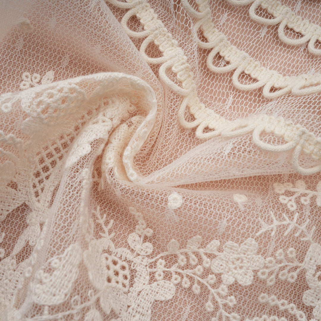 Avellia Meadow Floral-Embroidered Lace Midi Dress