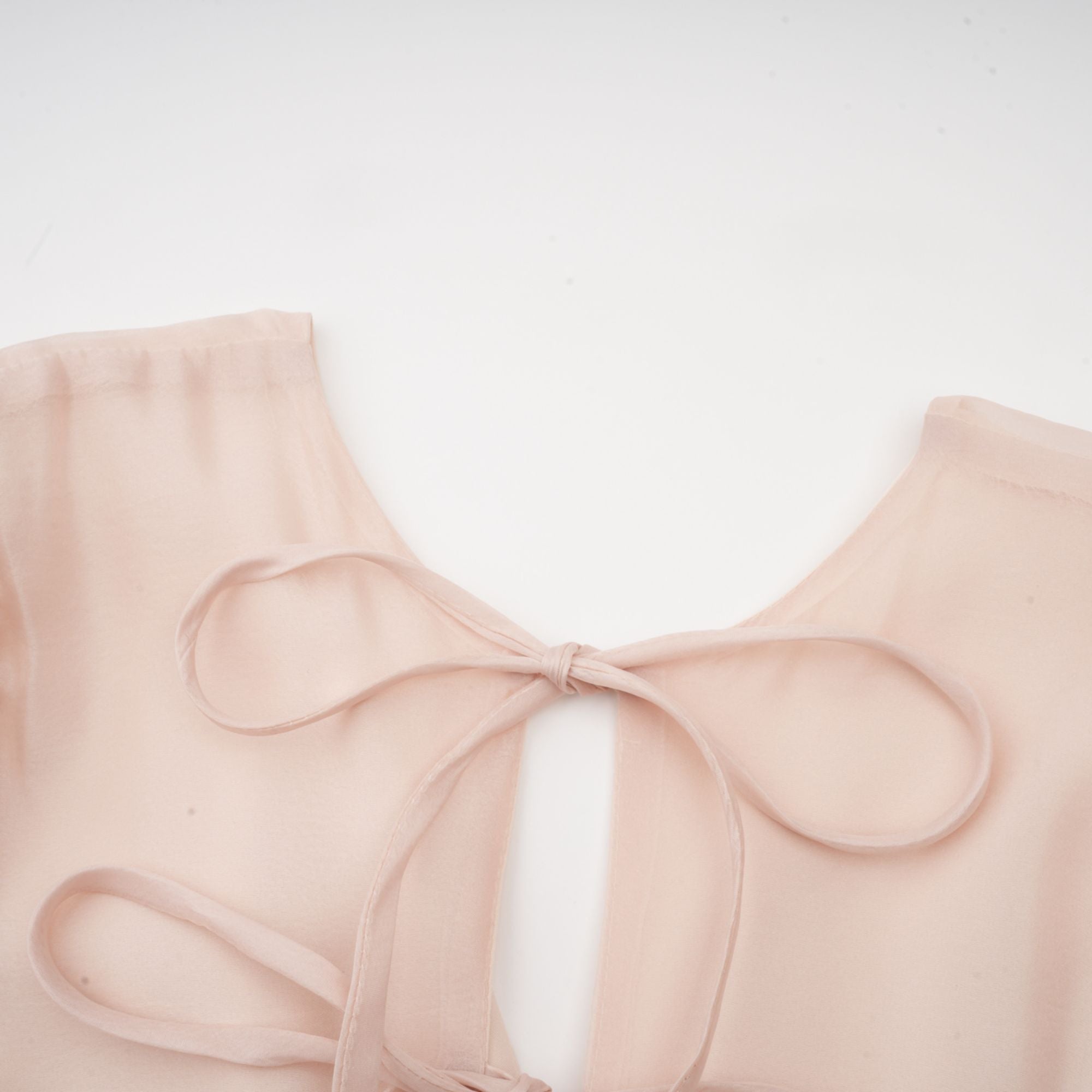 Avellia Faye Faux-Floral Embellished Midi Dress