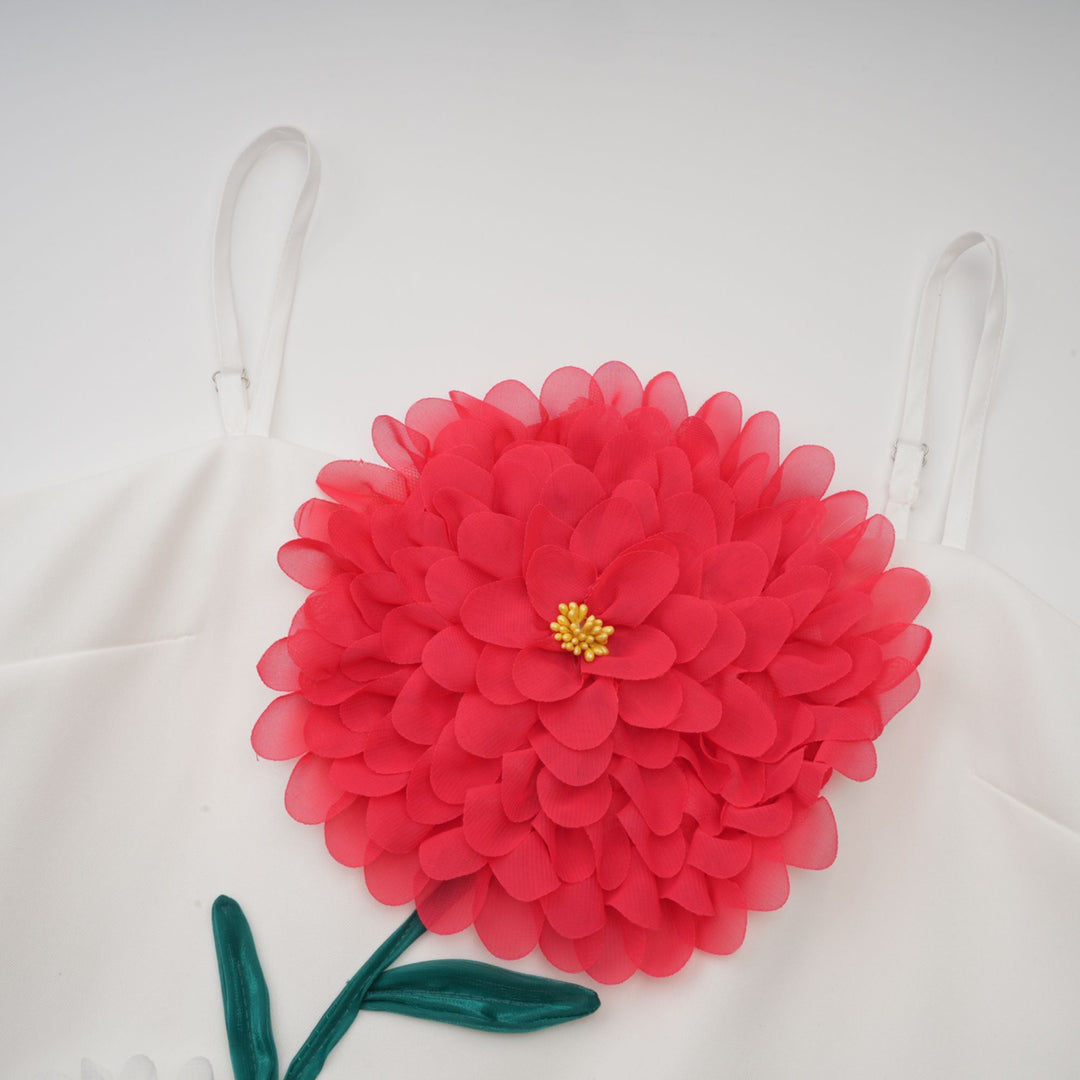 Avellia Pearl 3D-Petal Sleeveless Mini Dress