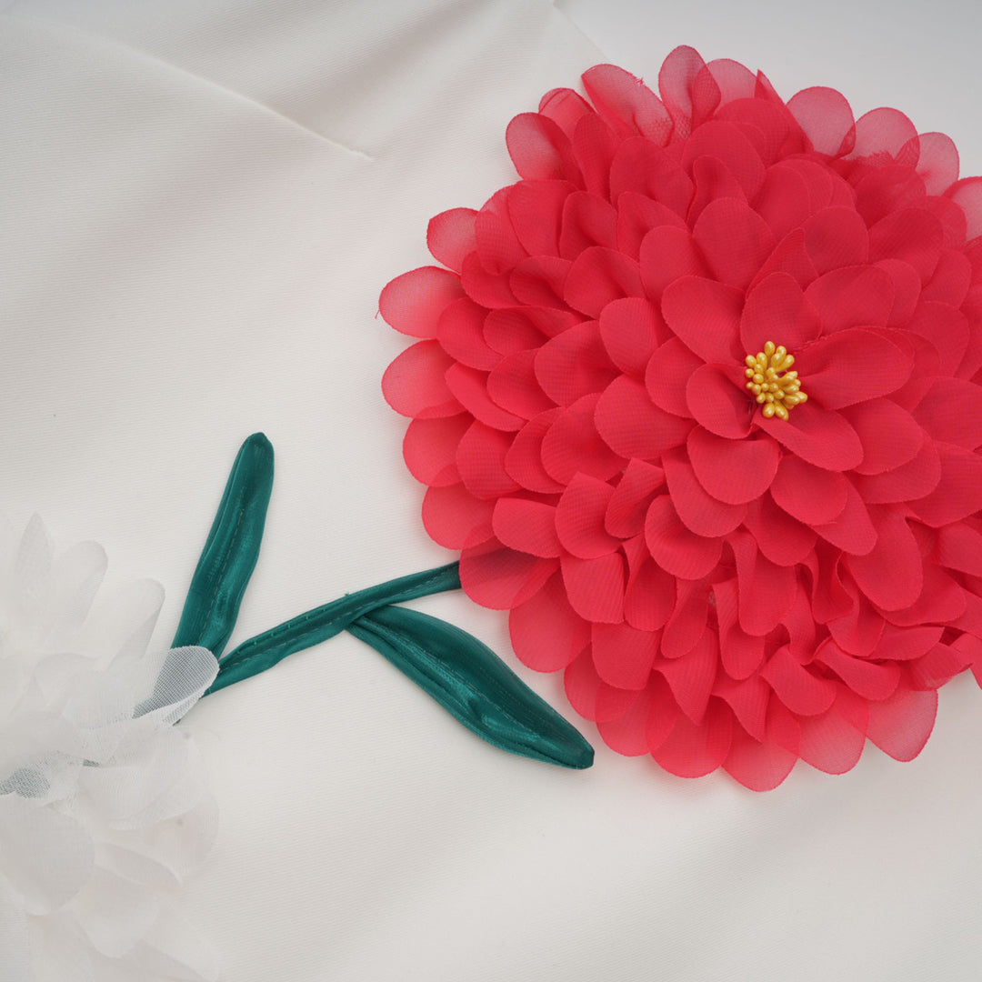 Avellia Pearl 3D-Petal Sleeveless Mini Dress