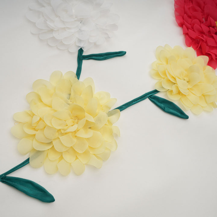 Avellia Pearl 3D-Petal Sleeveless Mini Dress