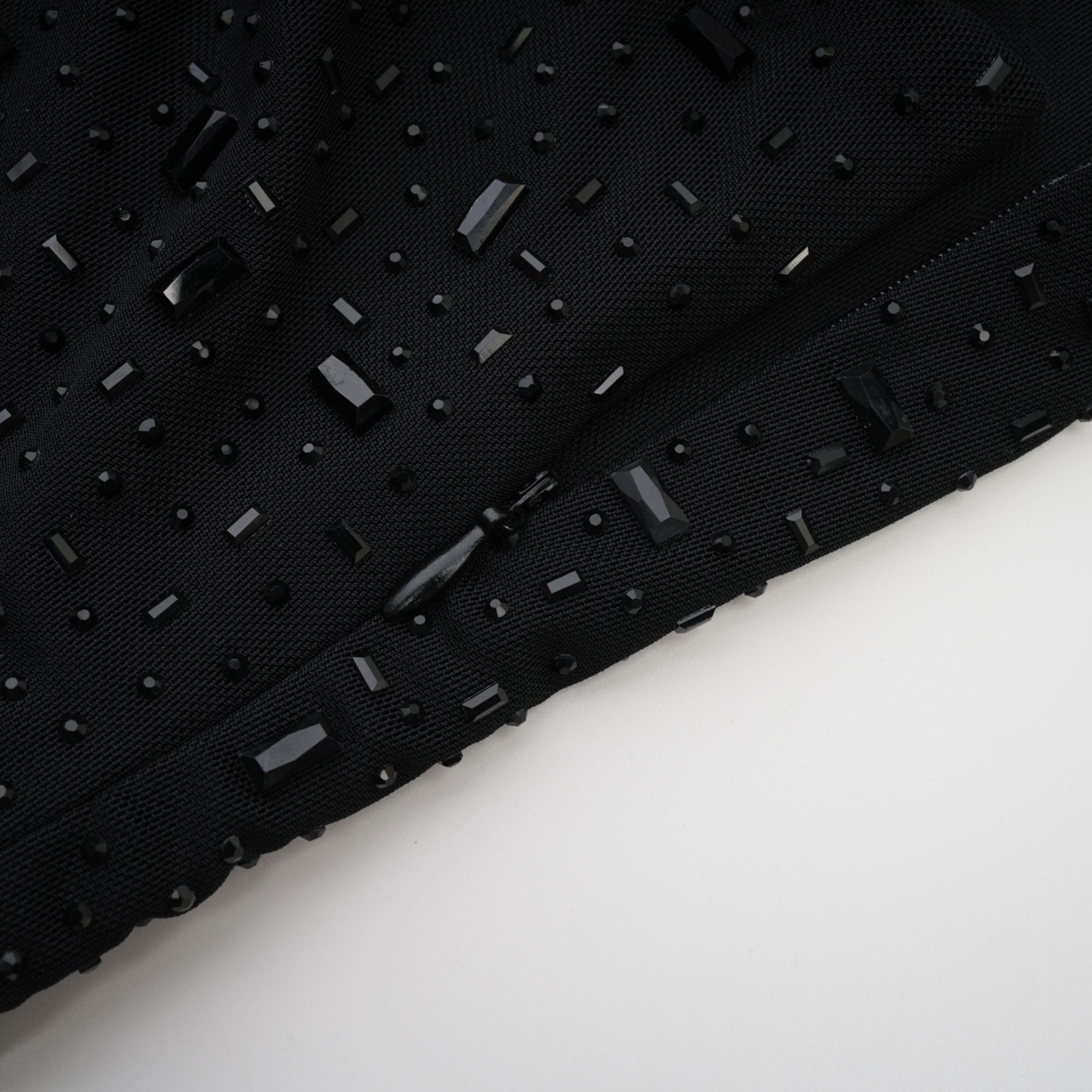 Avellia Axelle Sparkle Sequin Dress