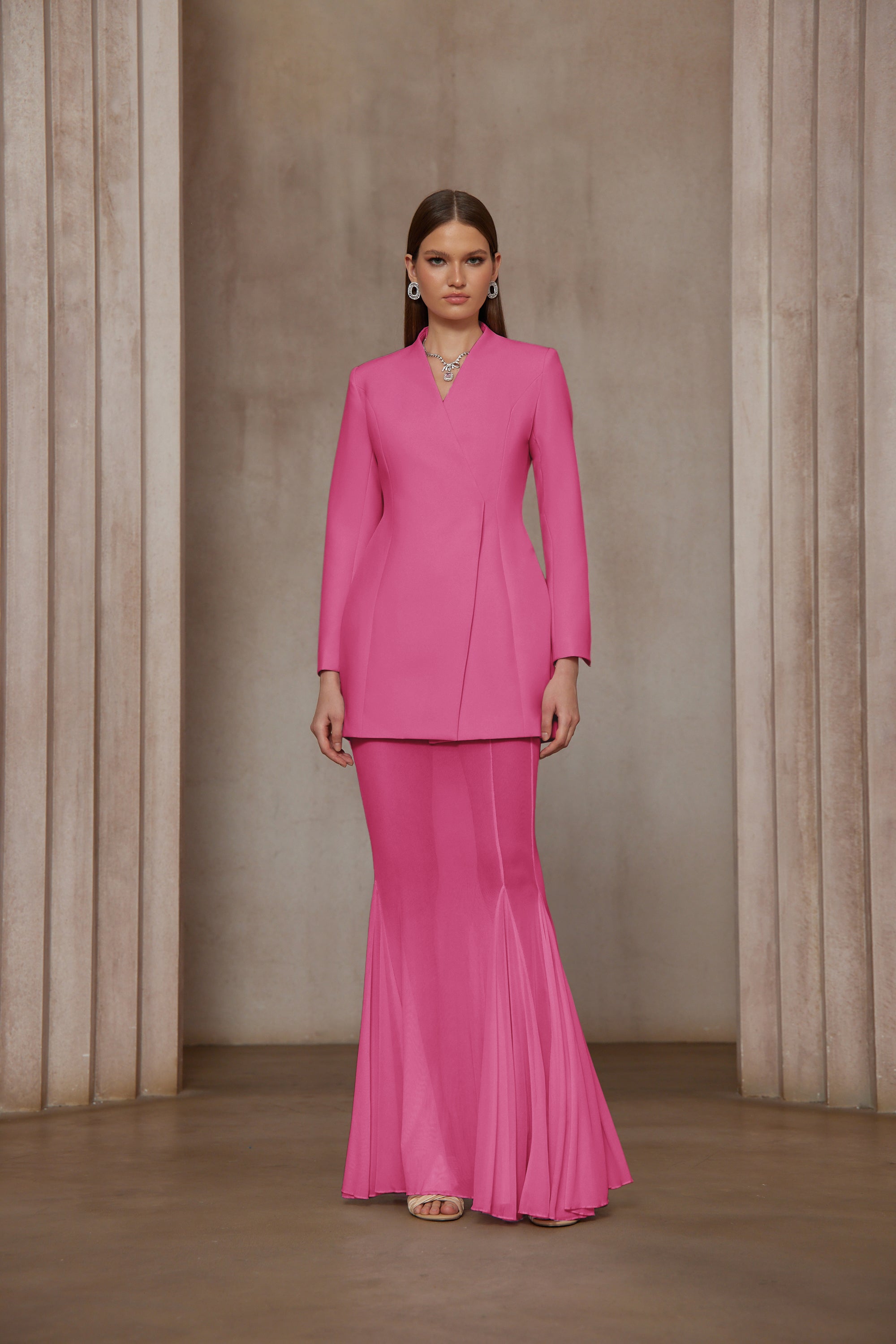 Enora Barrel Design Jacket & Skirt Set