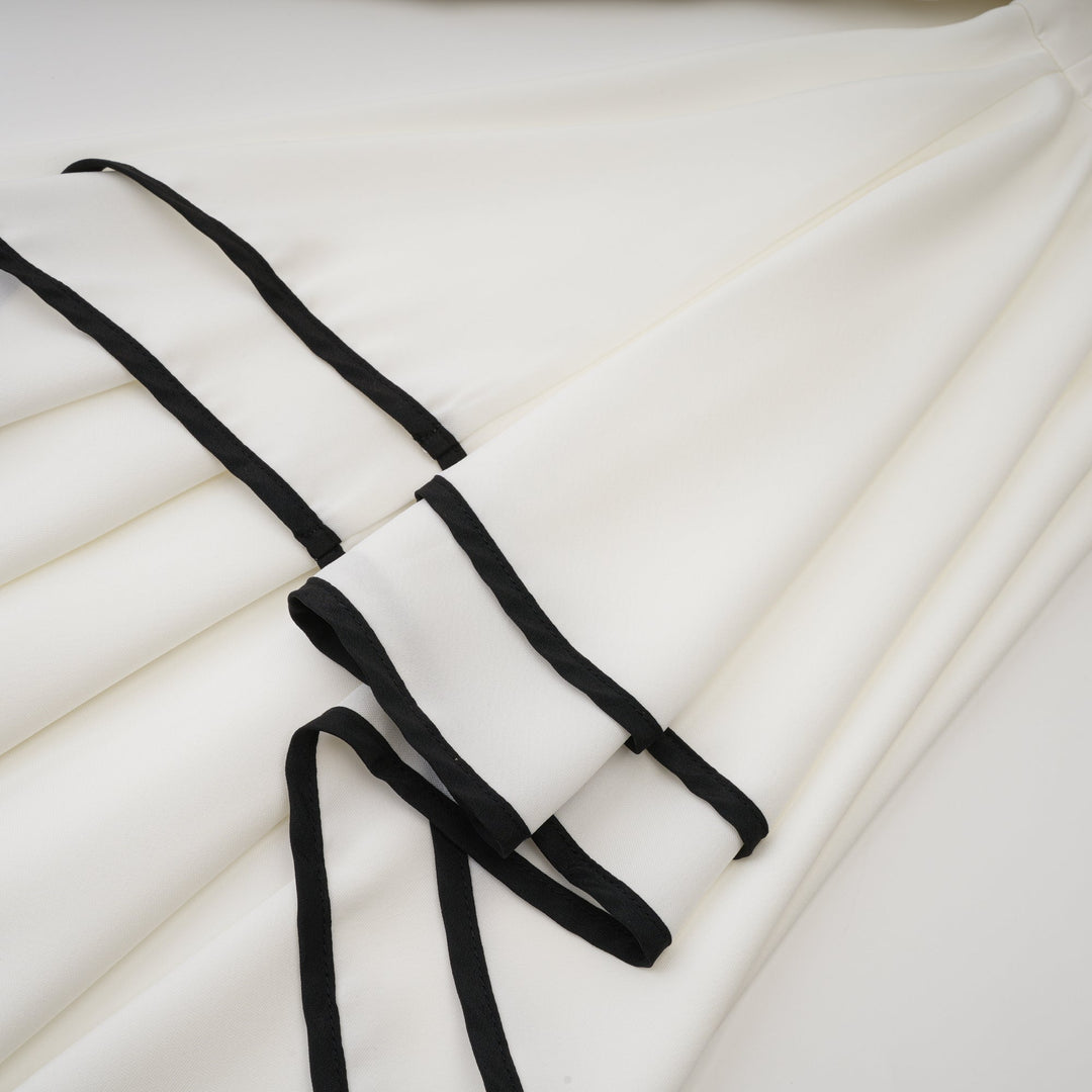 Avellia Madeleine Ruffle Elegance Dress