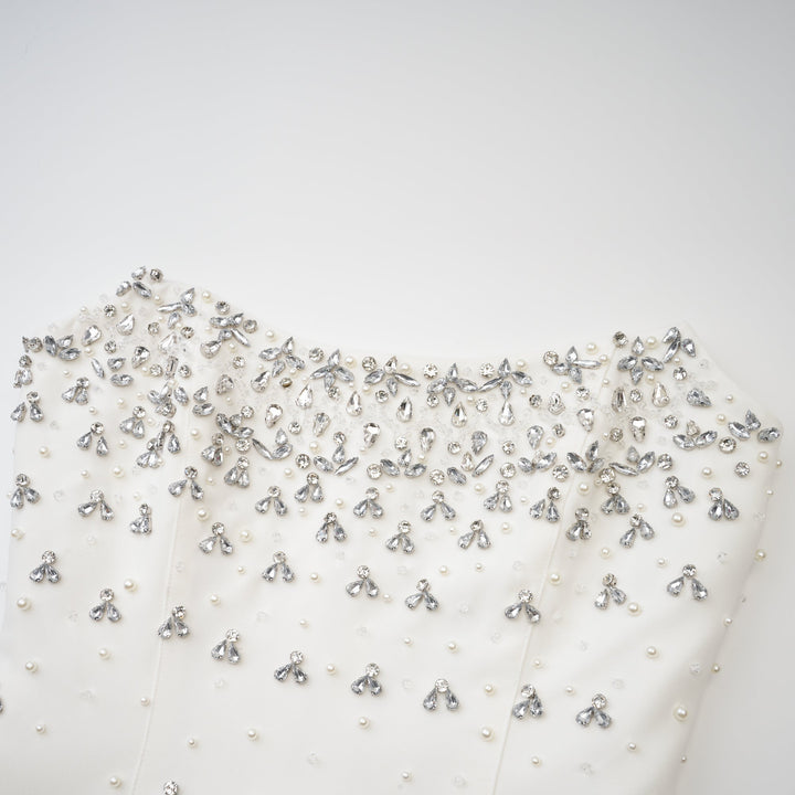 Avellia Bianca Embellished Midi Dress