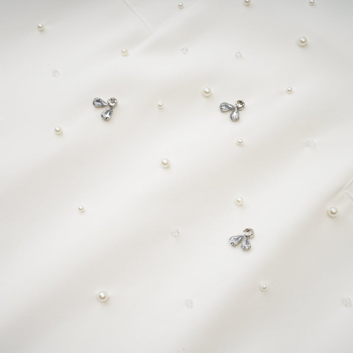 Avellia Bianca Embellished Midi Dress