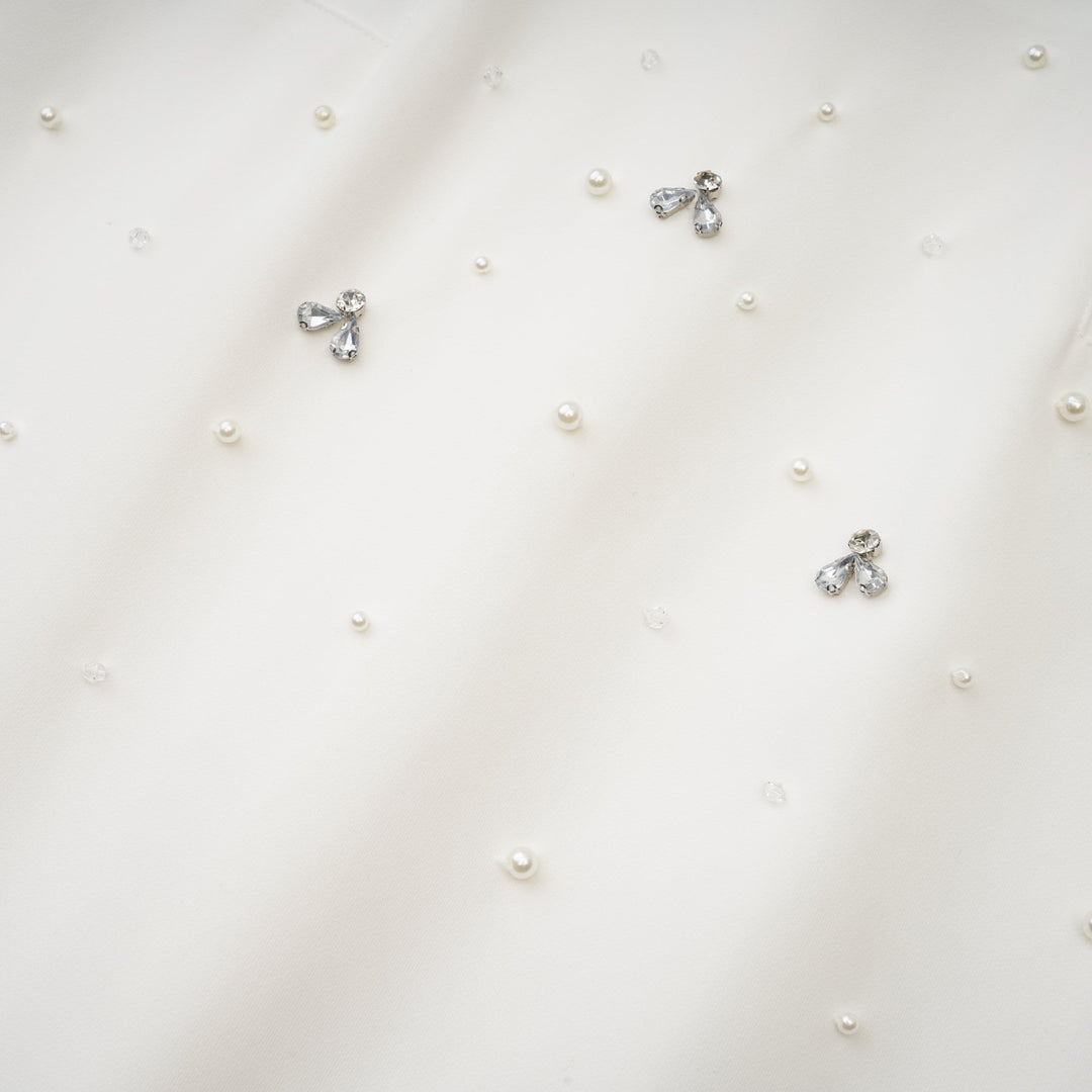 Avellia Bianca Embellished Midi Dress