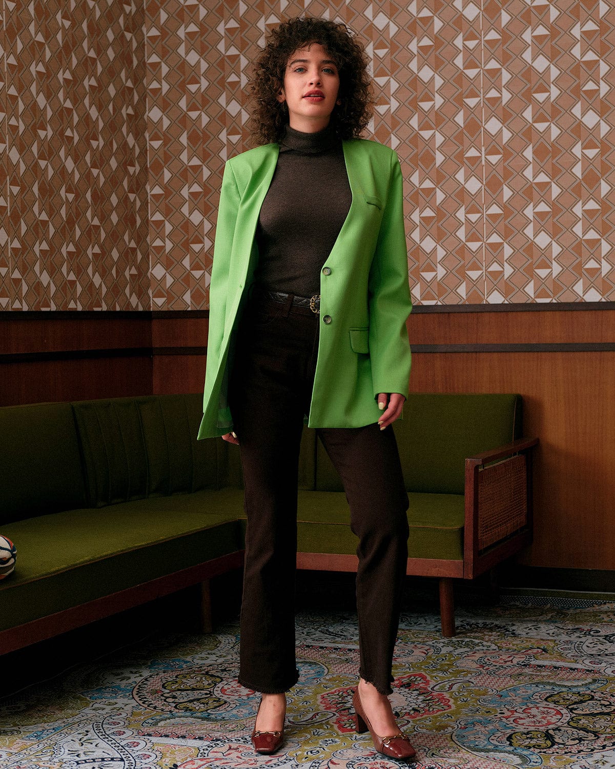 The Willow Solid V Neck Button-up Blazer