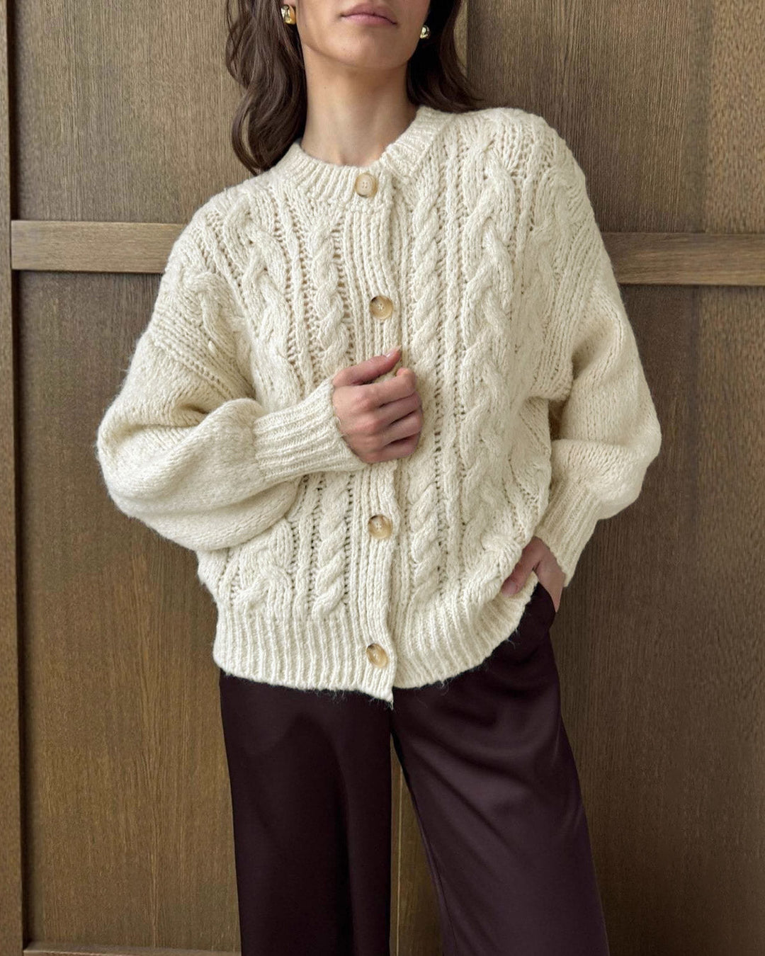 White Round Neck Textured Knit Cardigan
