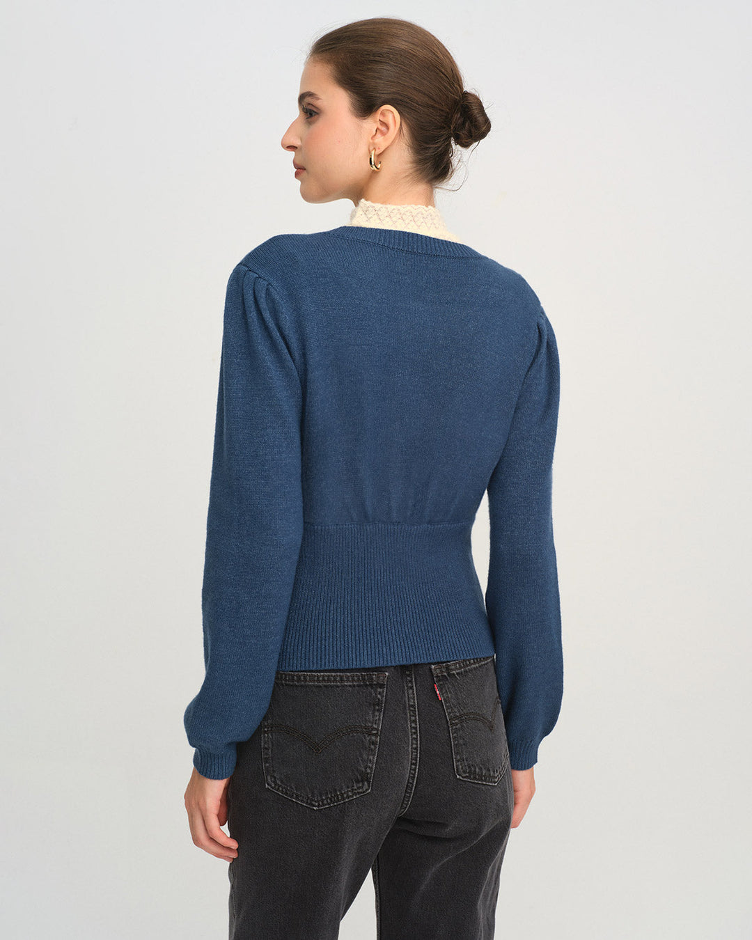 Blue Round Neck Slim Knit Cardigan