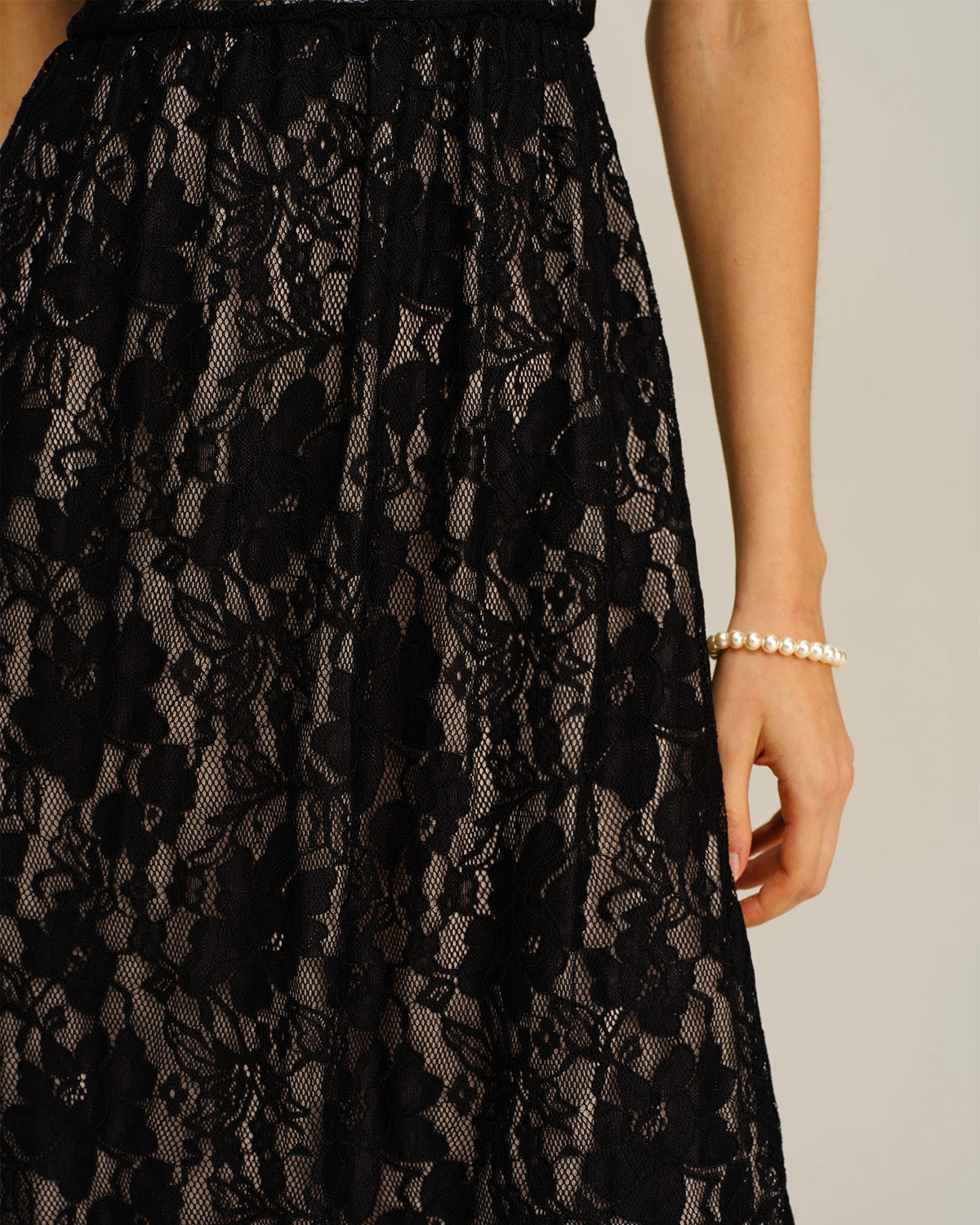 Black Sweetheart Neck A-Line Slip Midi Dress