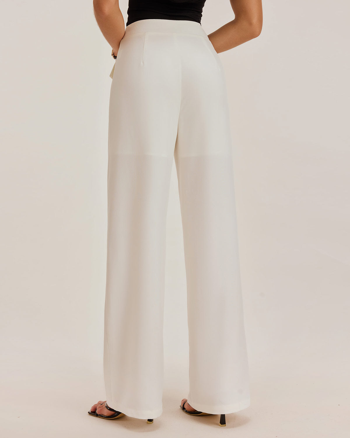 White Straight Pocket Pants