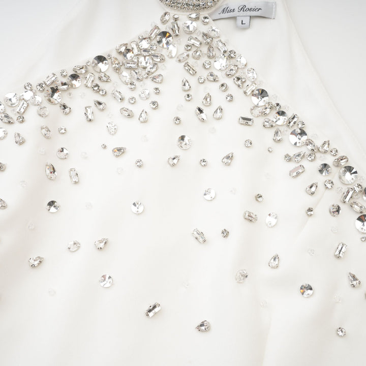 Avellia Liora White Embellished Mini Dress